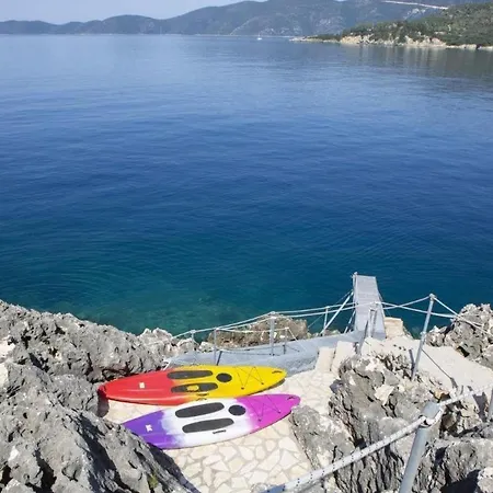 Del Mar Up To 10 Guests Amuso Bay Villa Evgiros