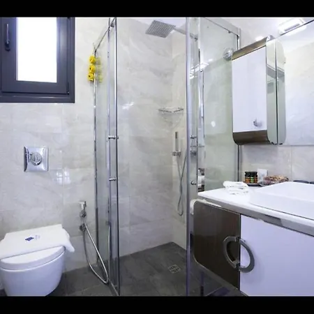 Del Mar Up To 10 Guests Amuso Bay Villa Evgiros