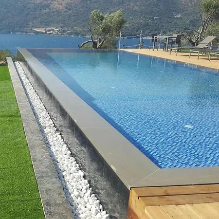 Villa Del Mar Up To 10 Guests Amuso Bay