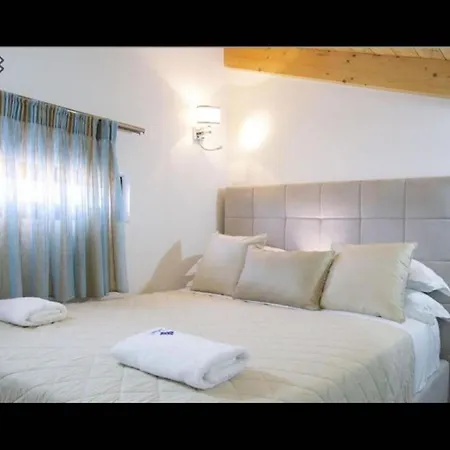 Villa Del Mar Up To 10 Guests Amuso Bay