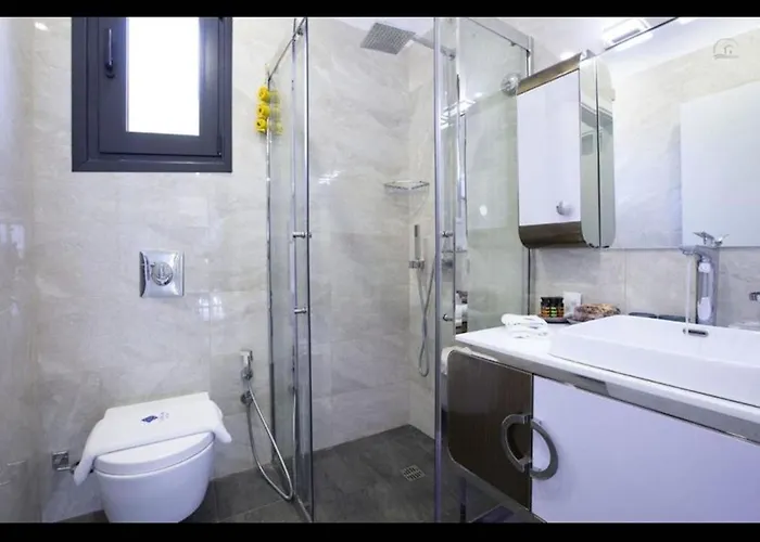 Del Mar Up To 10 Guests Amuso Bay Villa Evgiros