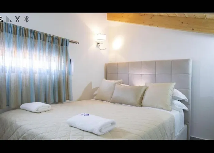 Villa Del Mar Up To 10 Guests Amuso Bay